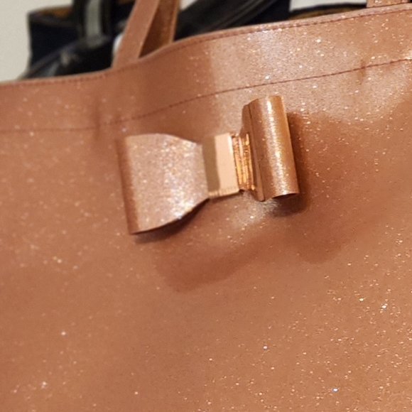 NEW TED BAKER LONDON Large Sizzcon Glitter Tote Bag Purse Glam Designer Summer - Picture 12 of 15